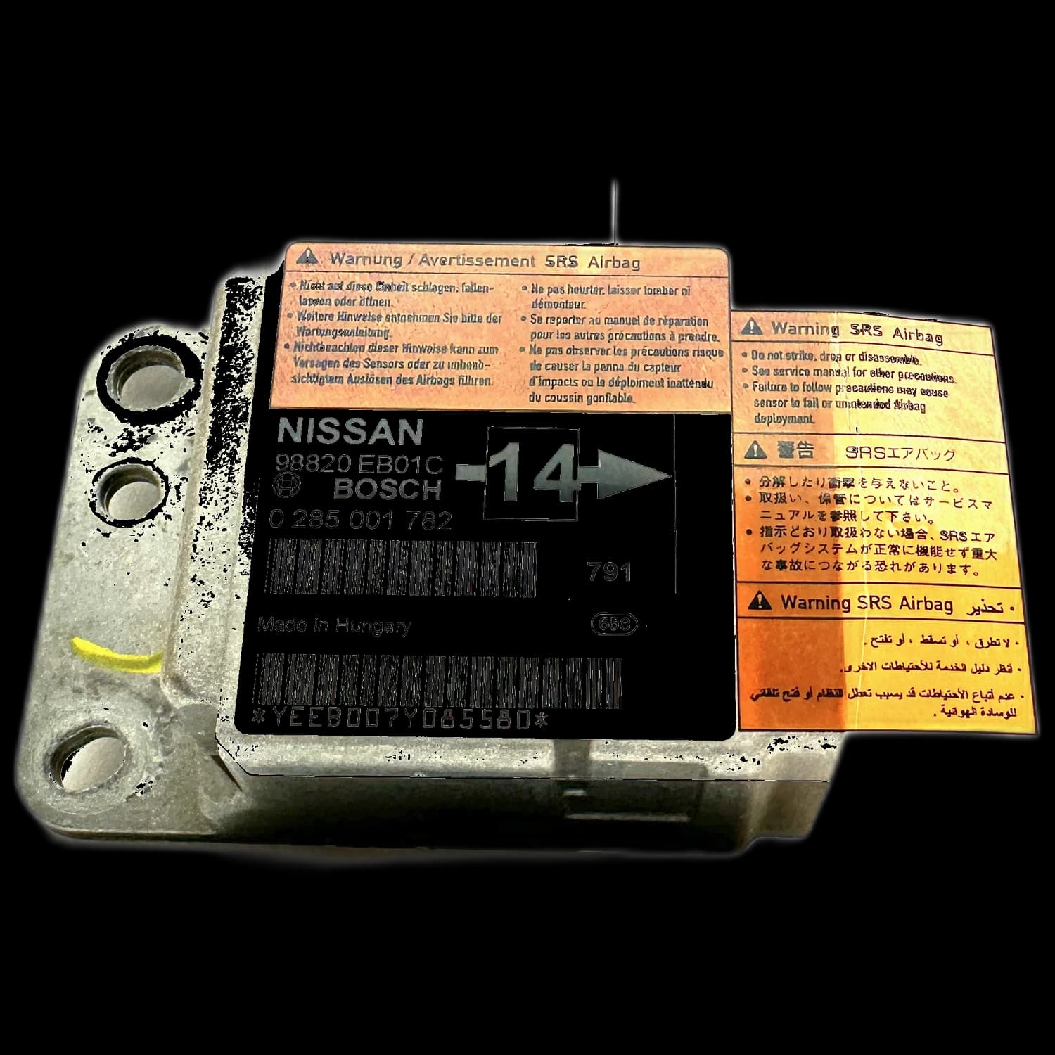 Calculateur airbag 98820 EB01C, Étiquette